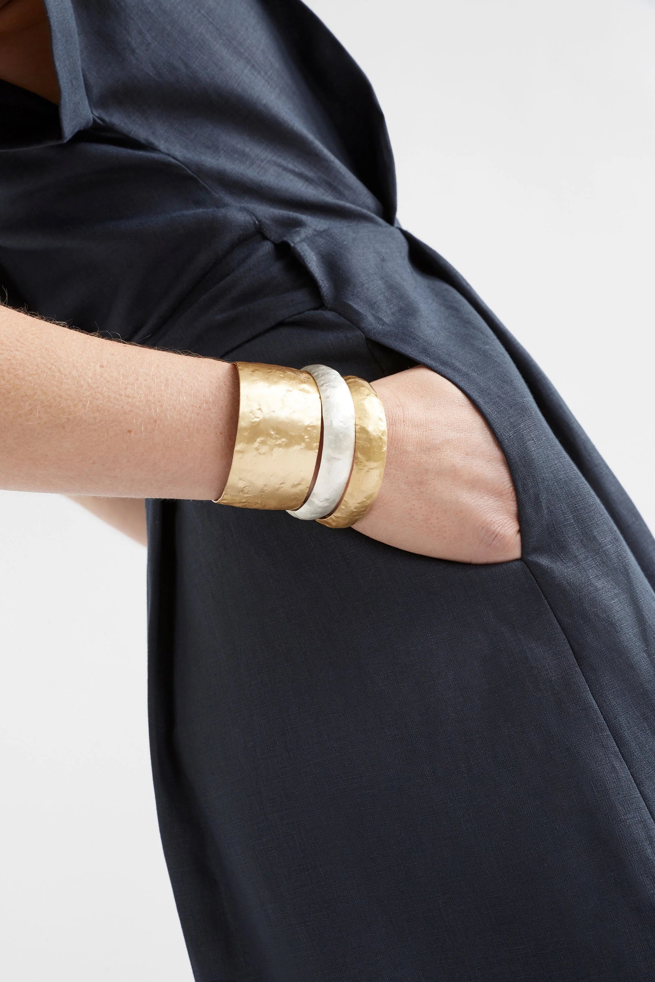 ELK Gild Thin Cuff Bangle