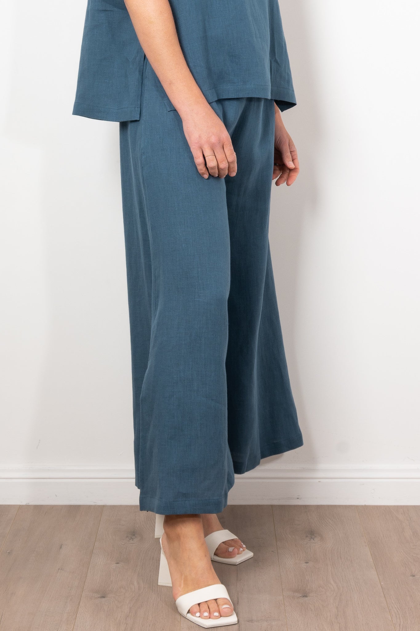 Mela Purdie Crop Swish Pant Pure Linen